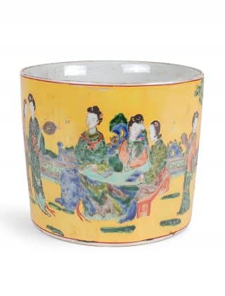 8″ Yellow Ladies Design Beaker Pot